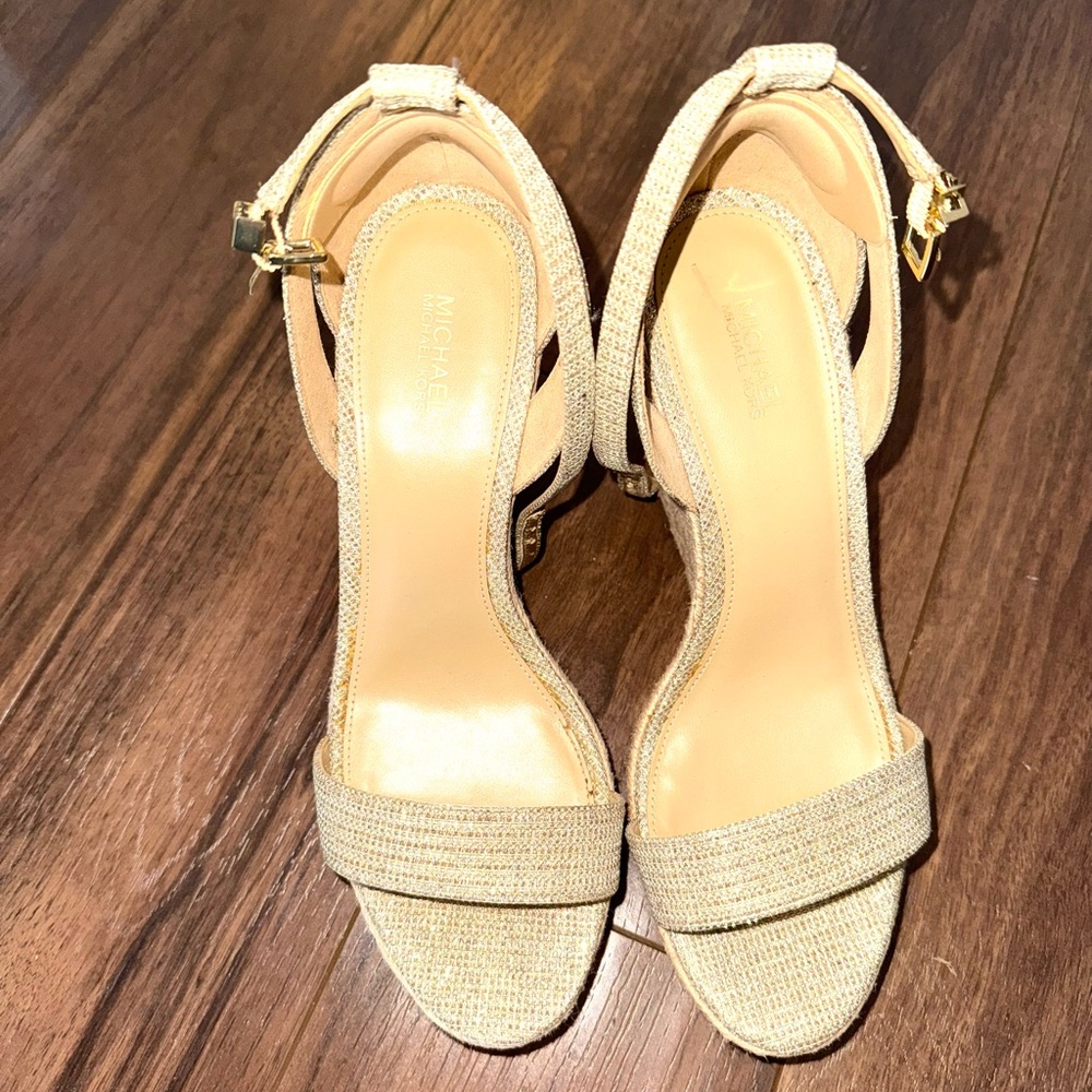 Michael Kors Glittering Gold Sandals